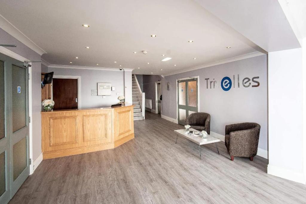Mars Hotel Seaview Blackpool Ngoại thất bức ảnh