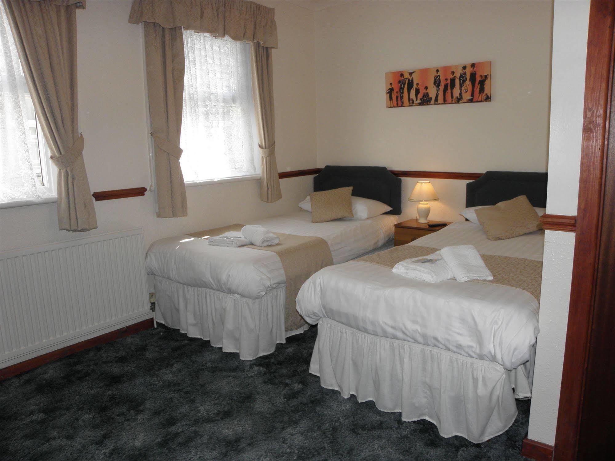 Mars Hotel Seaview Blackpool Ngoại thất bức ảnh