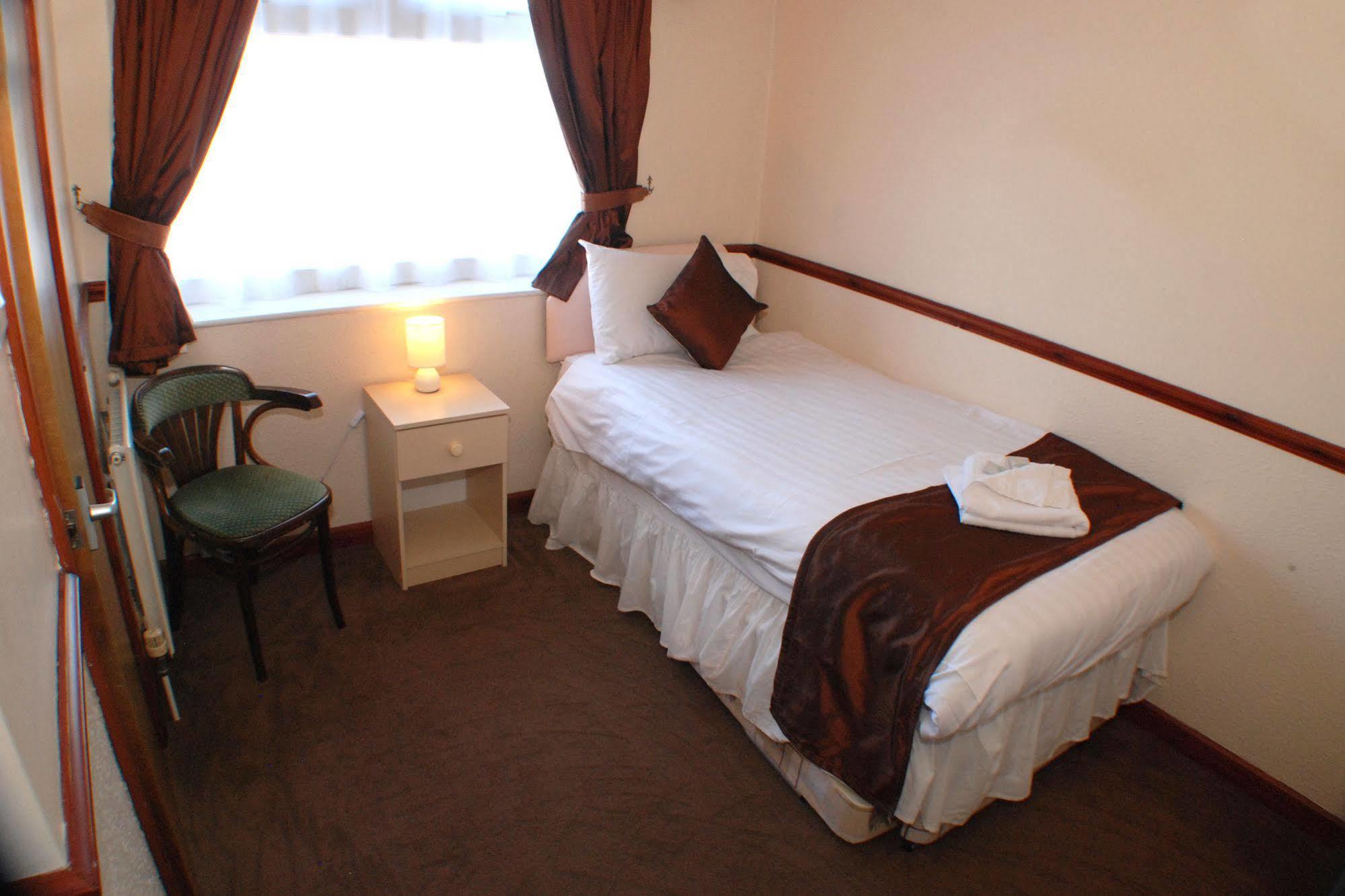 Mars Hotel Seaview Blackpool Ngoại thất bức ảnh