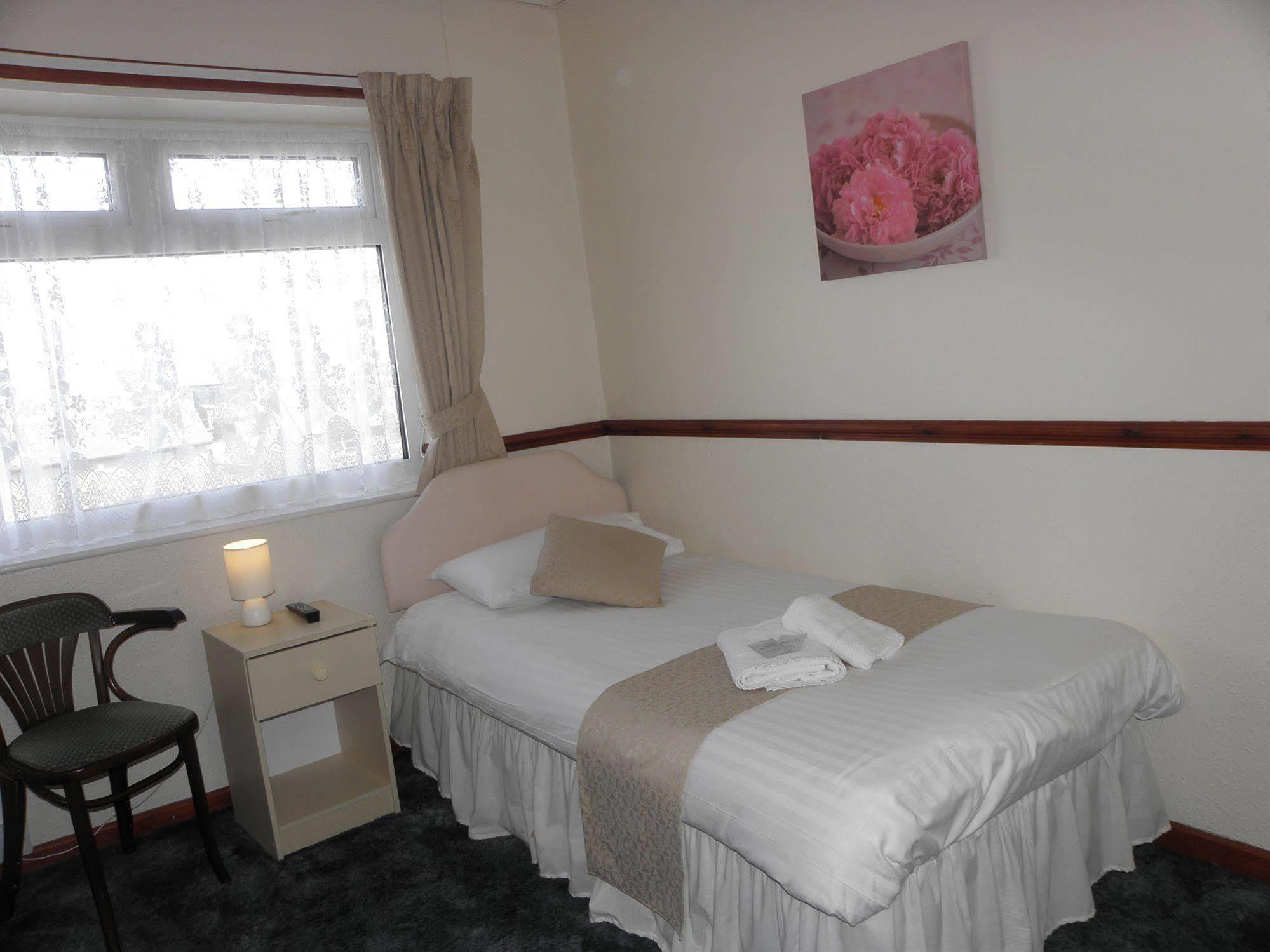 Mars Hotel Seaview Blackpool Ngoại thất bức ảnh