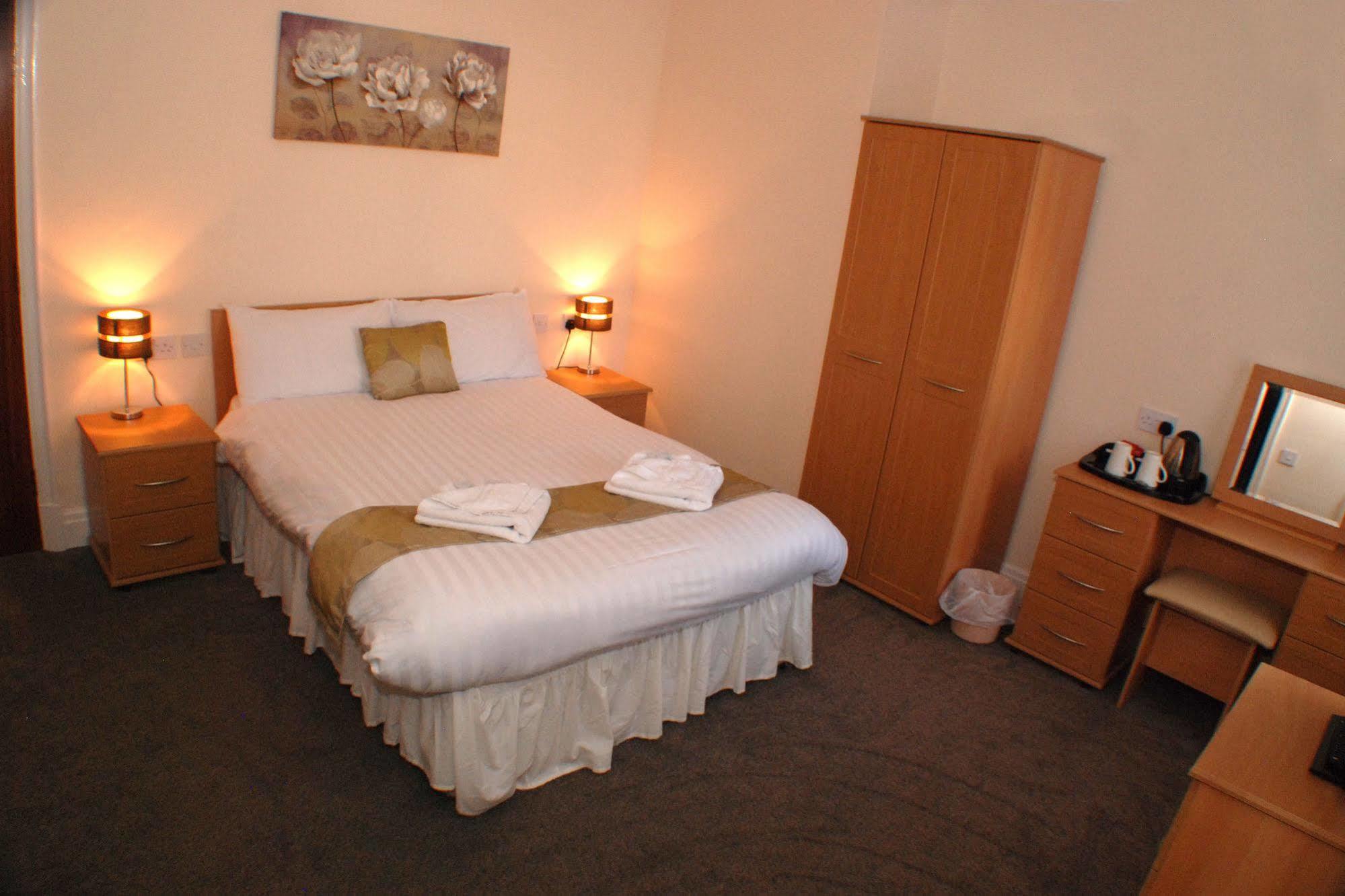 Mars Hotel Seaview Blackpool Ngoại thất bức ảnh